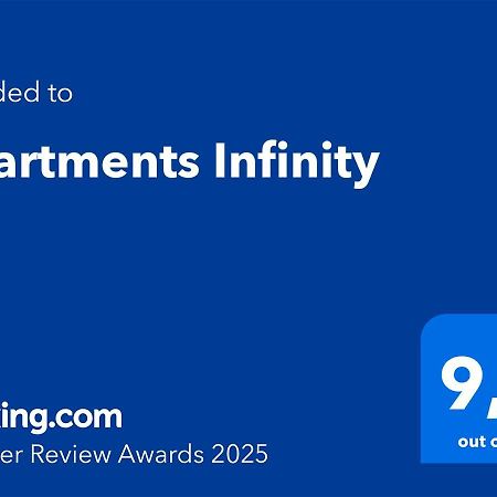 Apartments Infinity Kaštela Екстериор снимка